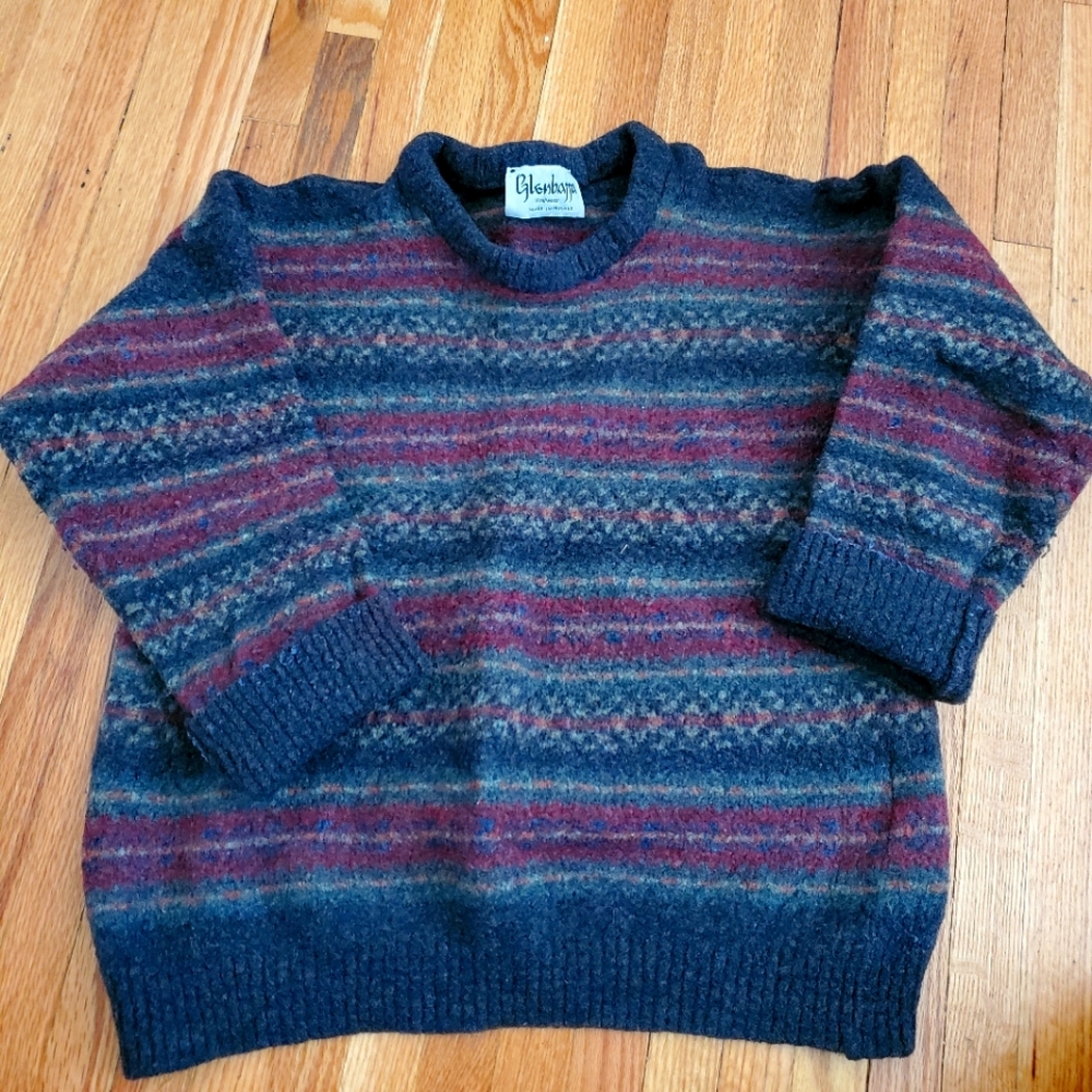 Vintage wool sweater *donating soon*